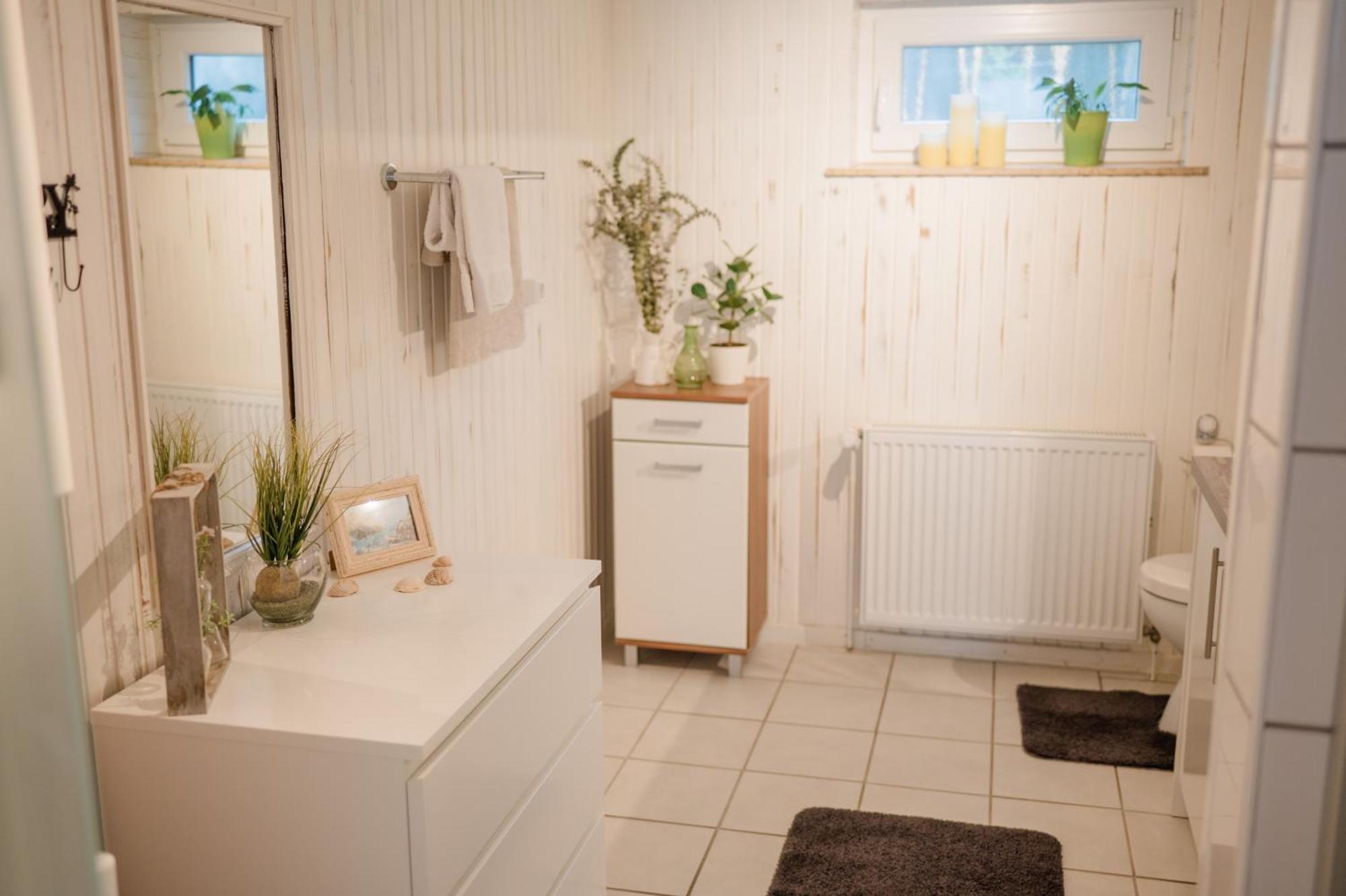 BUCHLINDENWEG - Zimmer&Ferienwohnung Breitscheid  Exterior foto